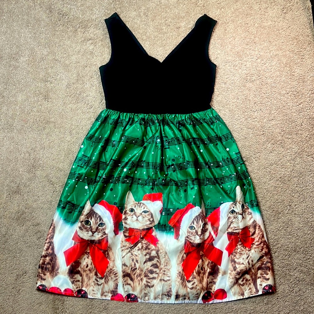Christmas/holiday Dress w/cats at the bottom, back zip, tank top style pre-owned